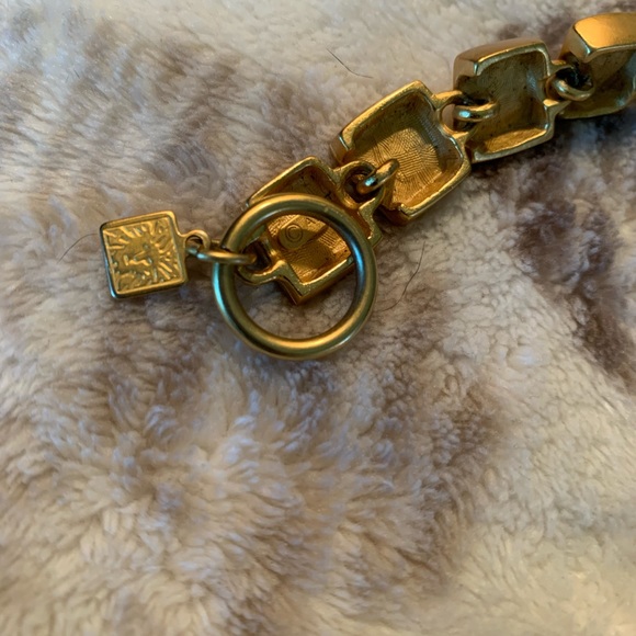 Vintage Anne Klein Gold Bracelet - Picture 4 of 5